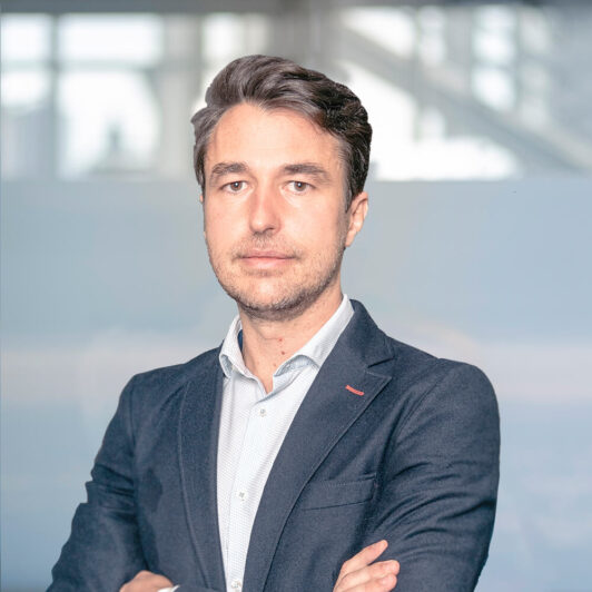 emilio-gracia-director-property-ayming